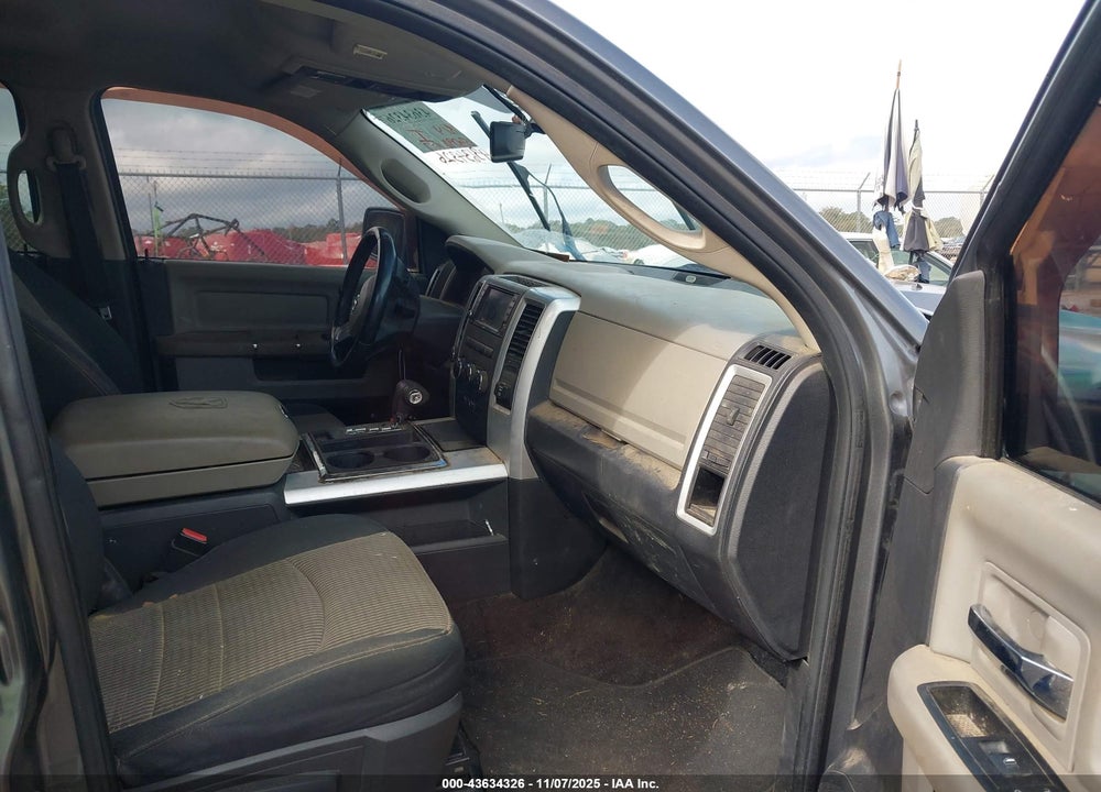 2011 RAM 1500 SLT VIN: 1D7RV1CT1BS622365