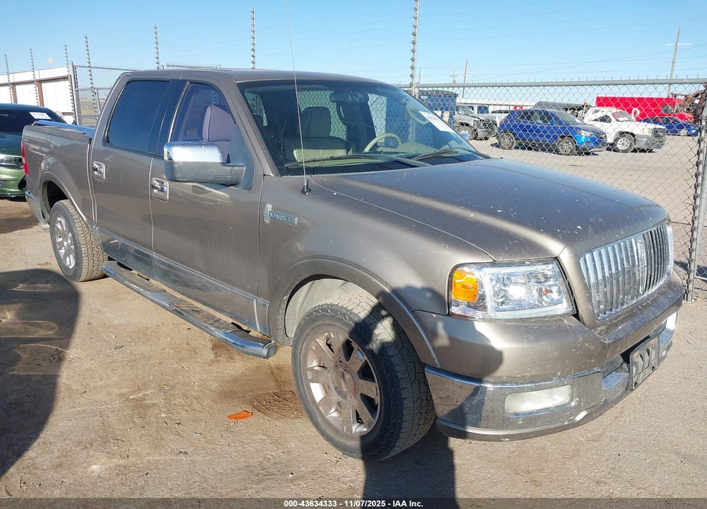 2006 LINCOLN MARK LT VIN: 5LTPW16526FJ01551