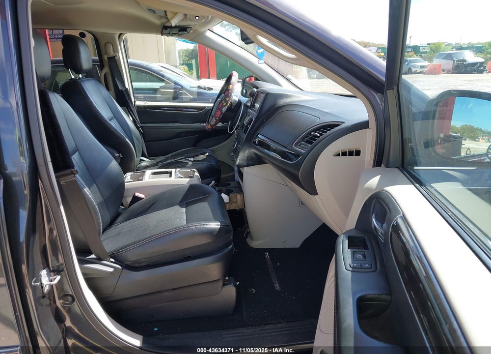 2012 CHRYSLER TOWN & COUNTRY TOURING VIN: 2C4RC1BG8CR255357