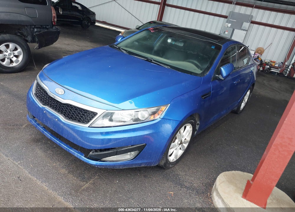 2011 KIA OPTIMA EX VIN: KNAGN4A79B5216645