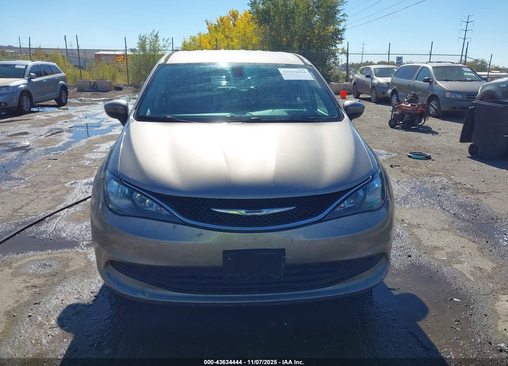 2017 CHRYSLER PACIFICA TOURING VIN: 2C4RC1DG7HR623290