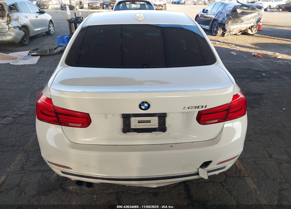 2018 BMW 330I VIN: WBA8B9G53JNV00397