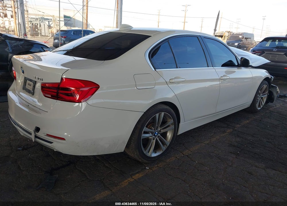 2018 BMW 330I VIN: WBA8B9G53JNV00397