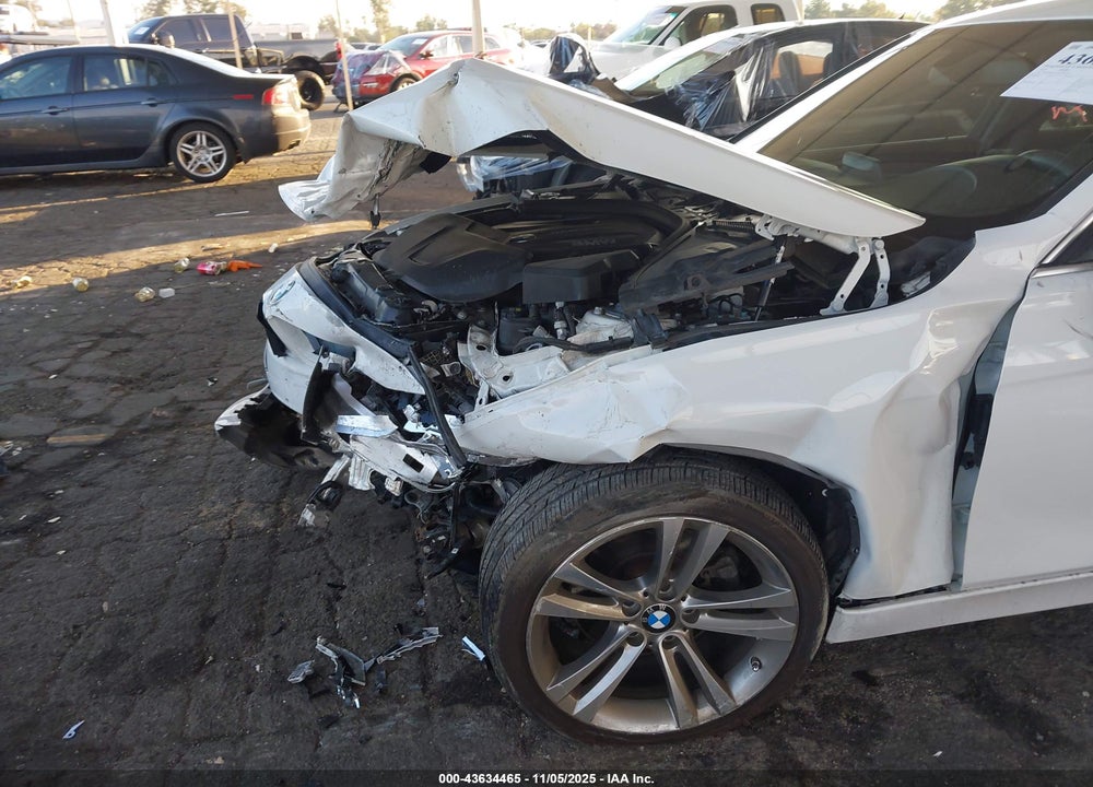 2018 BMW 330I VIN: WBA8B9G53JNV00397