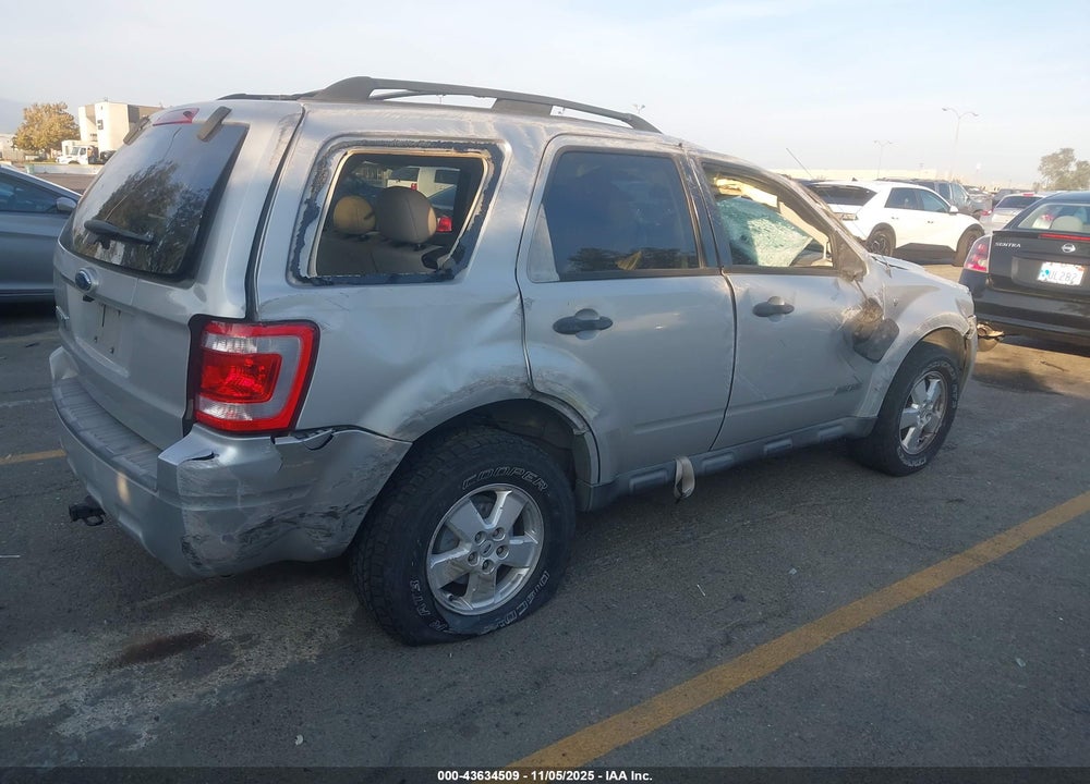 2008 FORD ESCAPE XLT VIN: 1FMCU03198KB76479