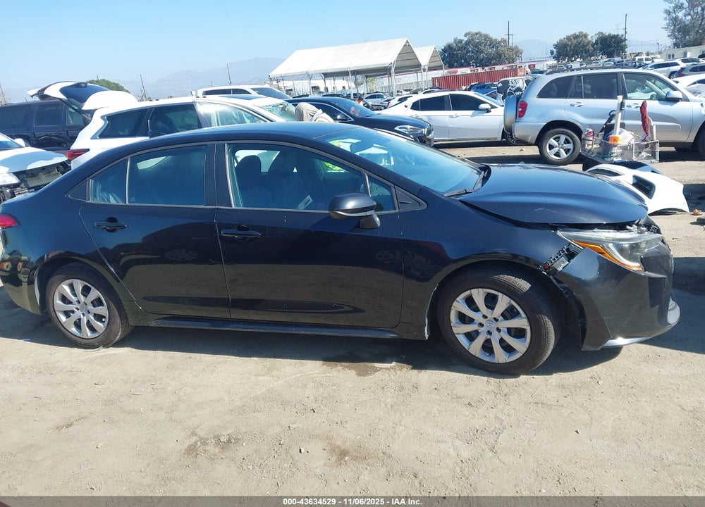 2020 TOYOTA COROLLA LE VIN: 5YFEPRAE1LP129701