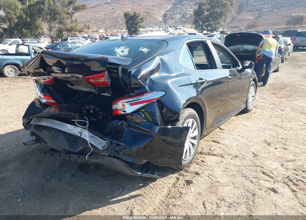 2020 TOYOTA CAMRY LE HYBRID VIN: 4T1C31AK6LU539970