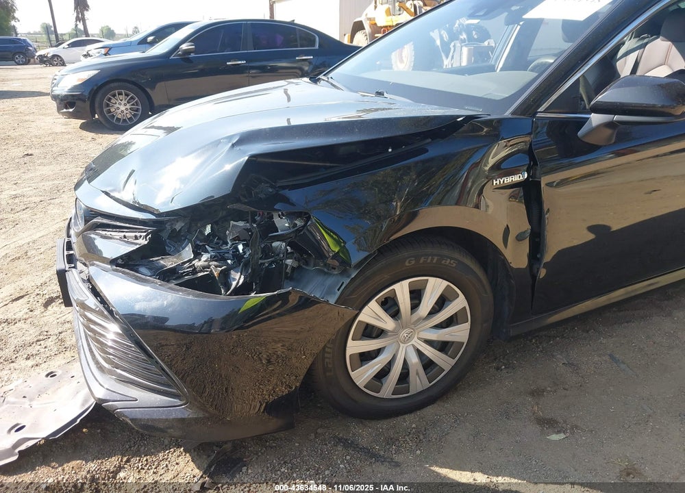 2020 TOYOTA CAMRY LE HYBRID VIN: 4T1C31AK6LU539970