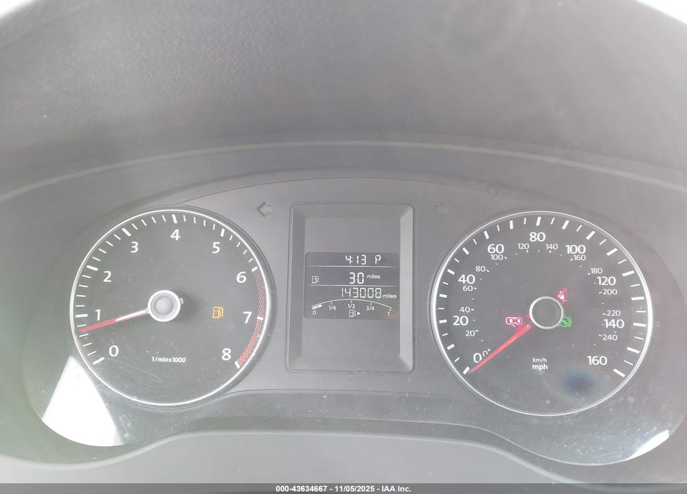 2014 VOLKSWAGEN JETTA VIN: 3VWD17AJXEM224070
