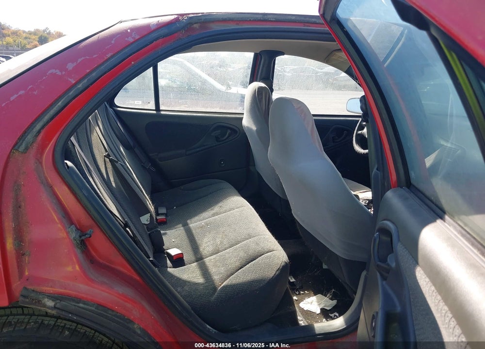 2004 CHEVROLET CAVALIER LS VIN: 1G1JF52F447223715