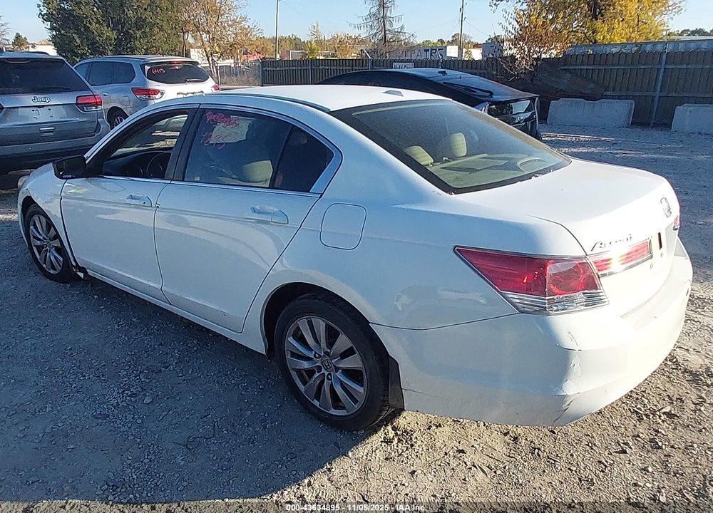 2011 HONDA ACCORD 2.4 EX-L VIN: 1HGCP2F85BA050778