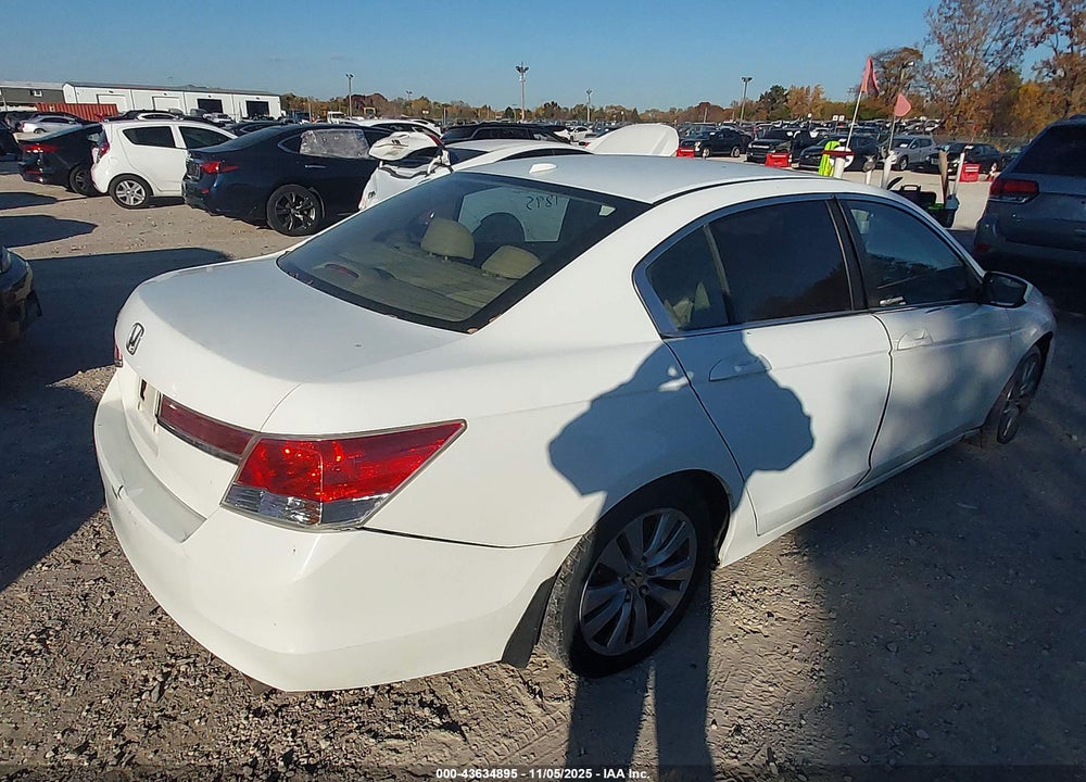 2011 HONDA ACCORD 2.4 EX-L VIN: 1HGCP2F85BA050778