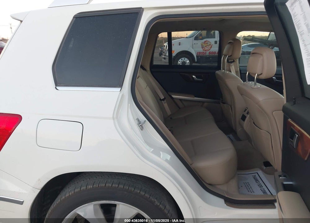 2010 MERCEDES-BENZ GLK 350 4MATIC VIN: WDCGG8HB9AF330470