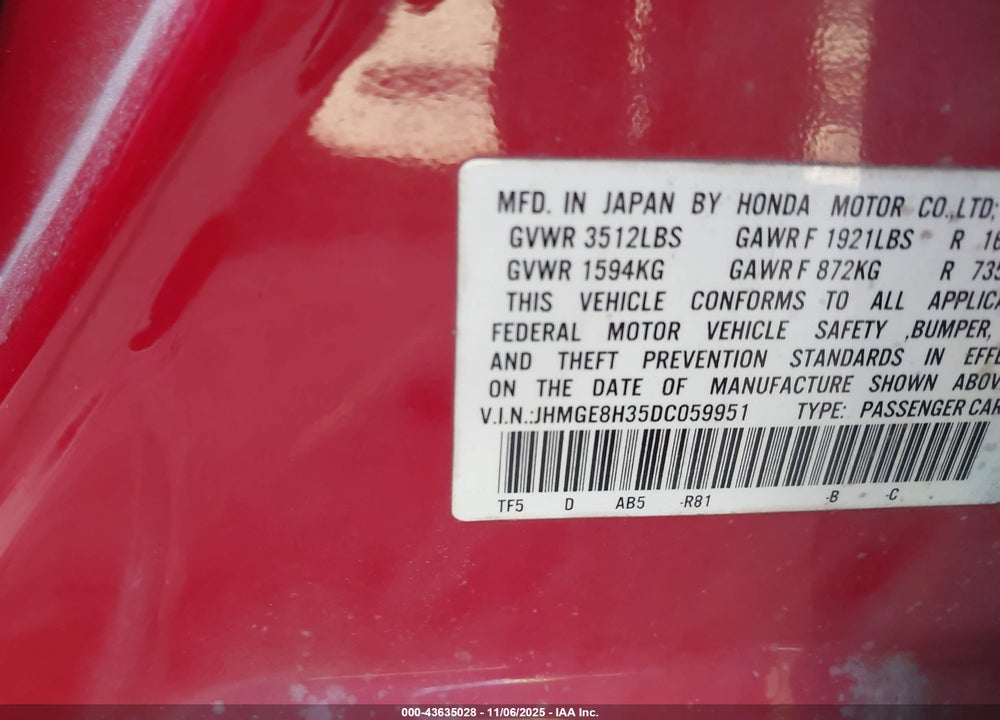 2013 HONDA FIT VIN: JHMGE8H35DC059951