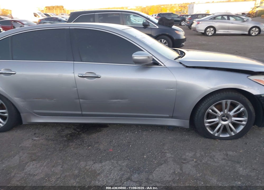 2013 HYUNDAI GENESIS 3.8 VIN: KMHGC4DD3DU230457