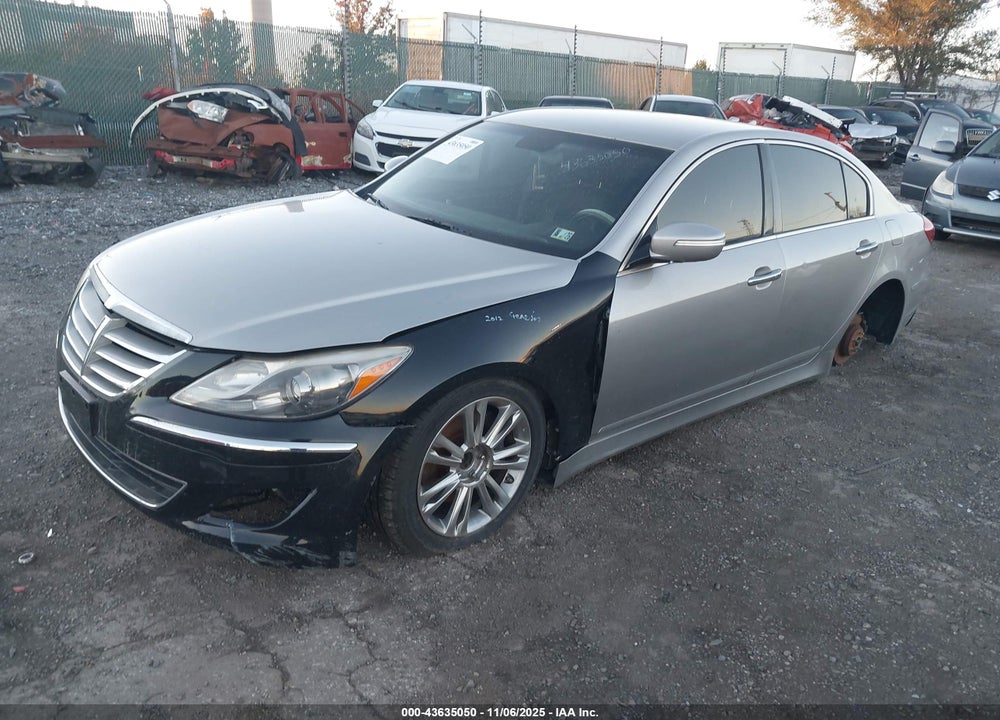 2013 HYUNDAI GENESIS 3.8 VIN: KMHGC4DD3DU230457