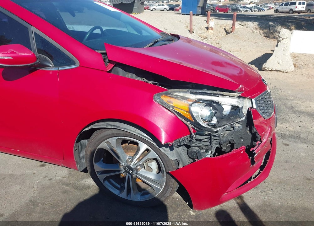 2016 KIA FORTE EX VIN: KNAFX4A8XG5613688