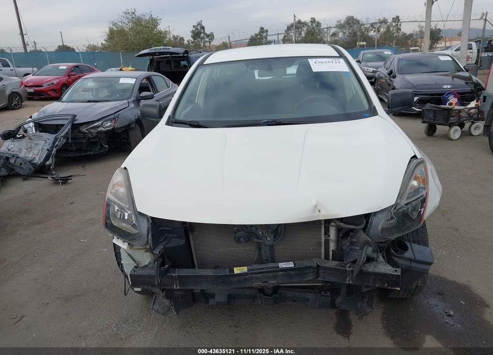 2015 NISSAN ROGUE SELECT S VIN: JN8AS5MT2FW672118