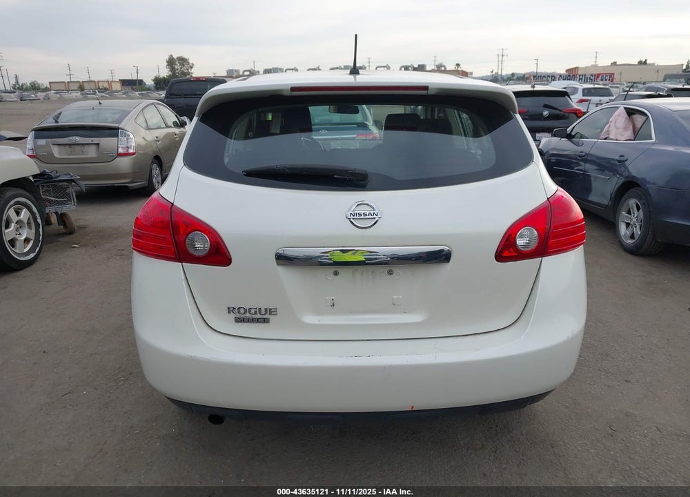 2015 NISSAN ROGUE SELECT S VIN: JN8AS5MT2FW672118