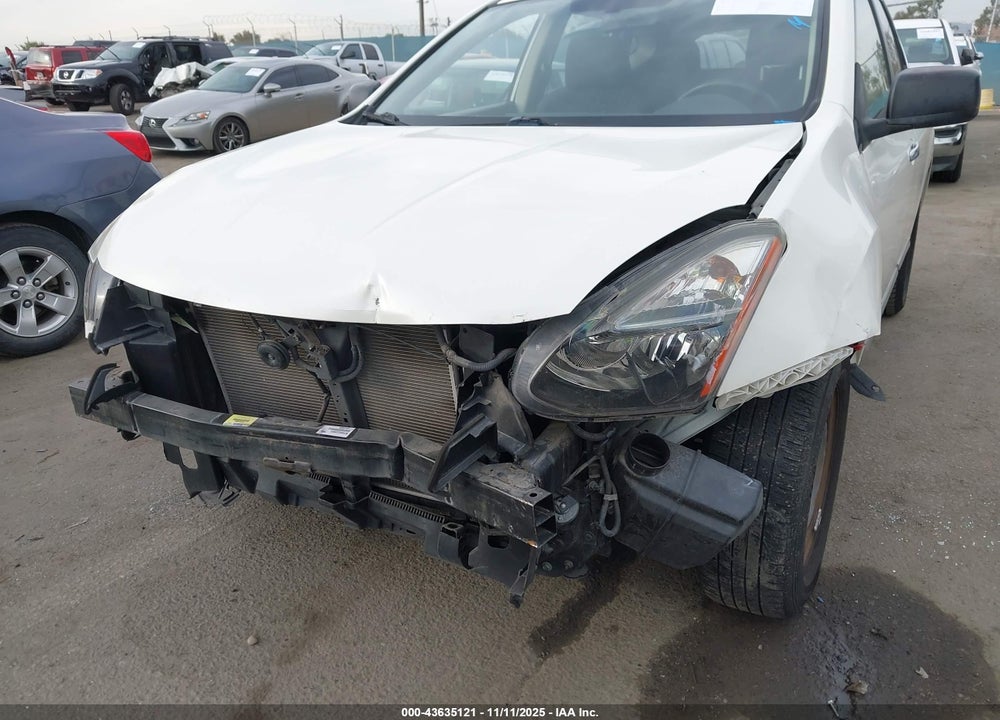 2015 NISSAN ROGUE SELECT S VIN: JN8AS5MT2FW672118