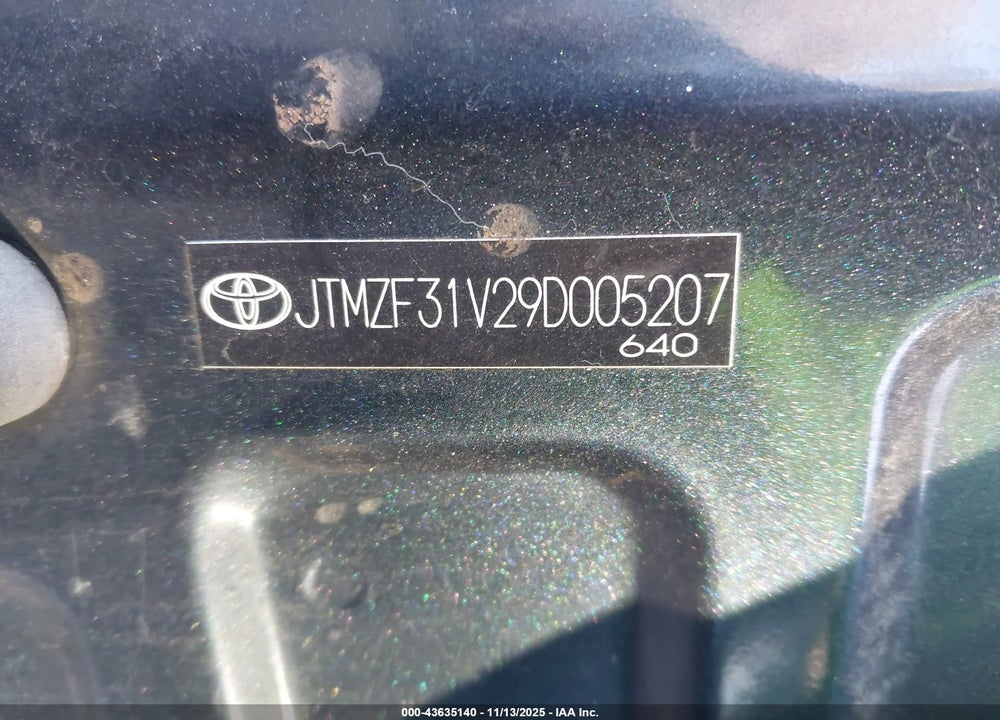 2009 TOYOTA RAV4 LIMITED VIN: JTMZF31V29D005207