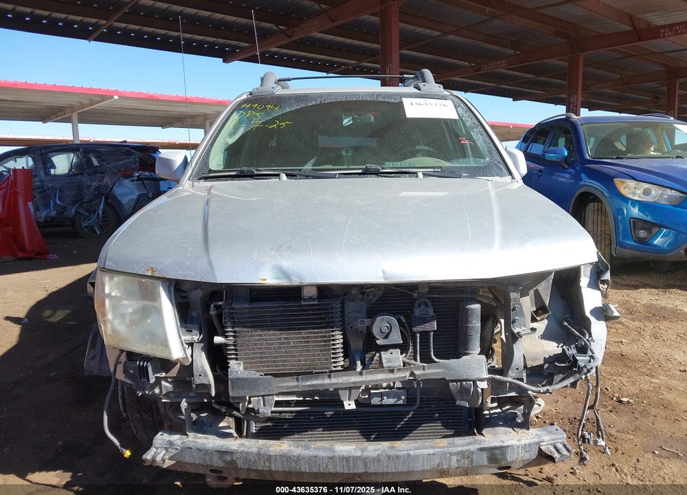 2005 NISSAN FRONTIER LE VIN: 1N6AD07U55C409664