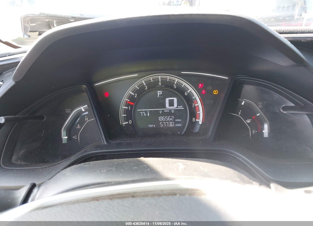 2017 HONDA CIVIC LX VIN: 2HGFC2F58HH511822