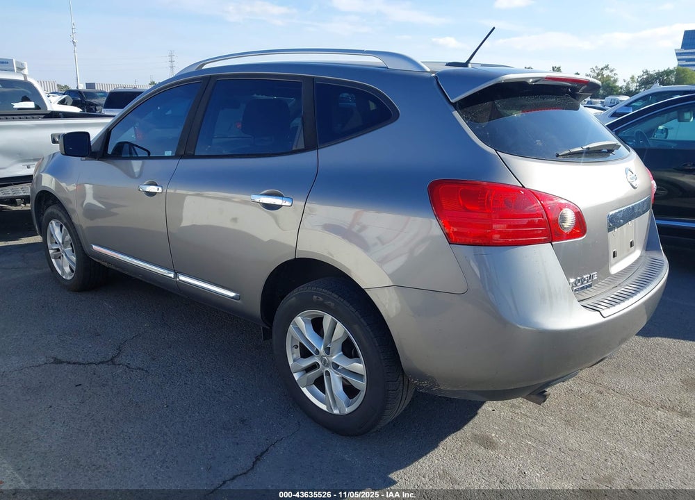 2015 NISSAN ROGUE SELECT S VIN: JN8AS5MTXFW165631