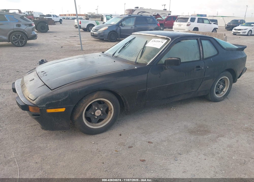 1984 PORSCHE 944 VIN: WP0AA094XEN462678