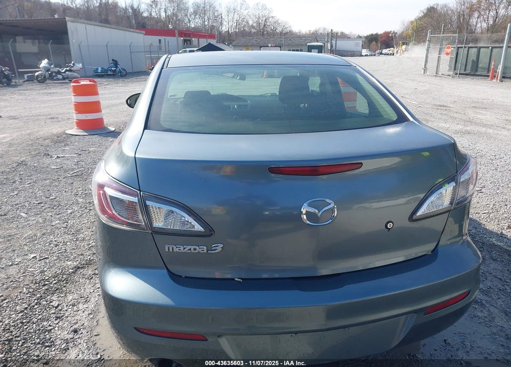 2013 MAZDA 3 VIN: JM1BL1TF4D1709679