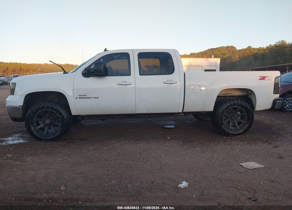 2007 GMC SIERRA 2500HD SLT VIN: 1GTHK23617F538464