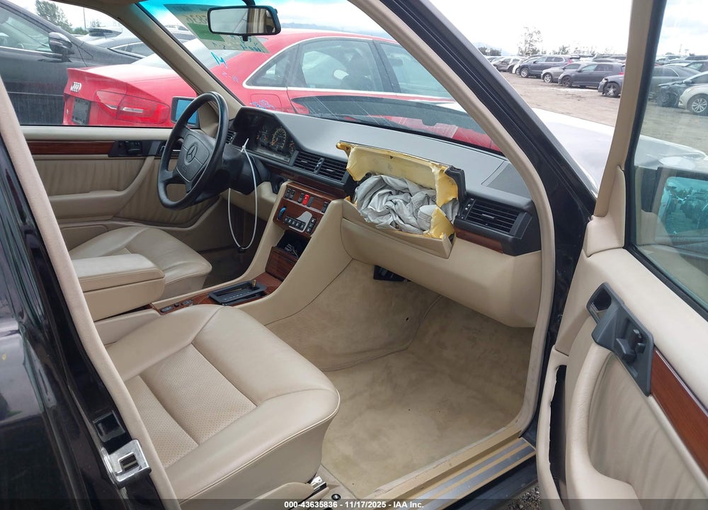 1994 MERCEDES-BENZ E 320 VIN: WDBEA32E6RC127973