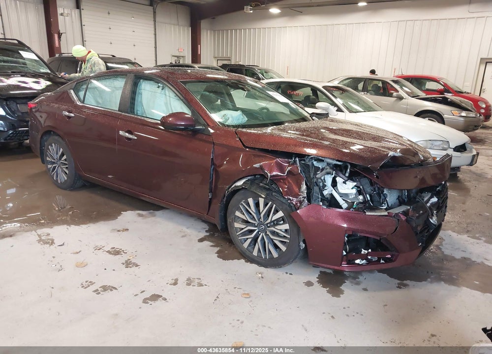 2023 NISSAN ALTIMA SV FWD VIN: 1N4BL4DV6PN424489