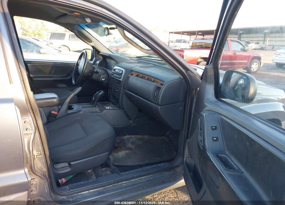 2004 JEEP GRAND CHEROKEE LAREDO VIN: 1J4GW48S34C342163
