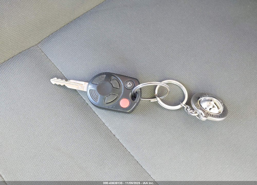 2010 FORD ESCAPE XLS VIN: 1FMCU9C70AKC79479