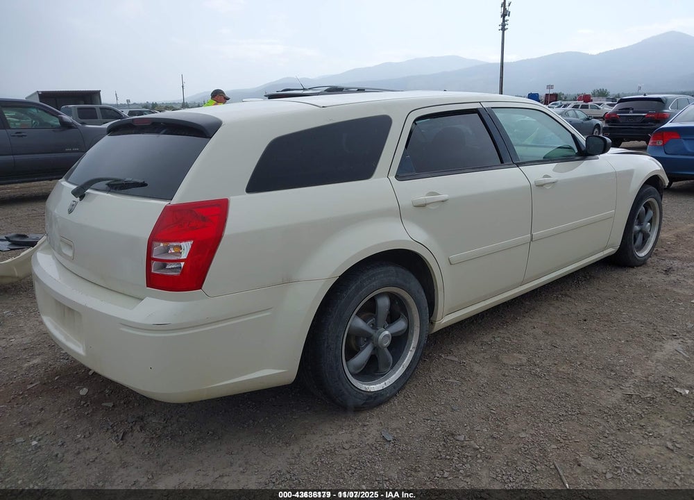 2005 DODGE MAGNUM SE VIN: 2D4FV48T55H610421