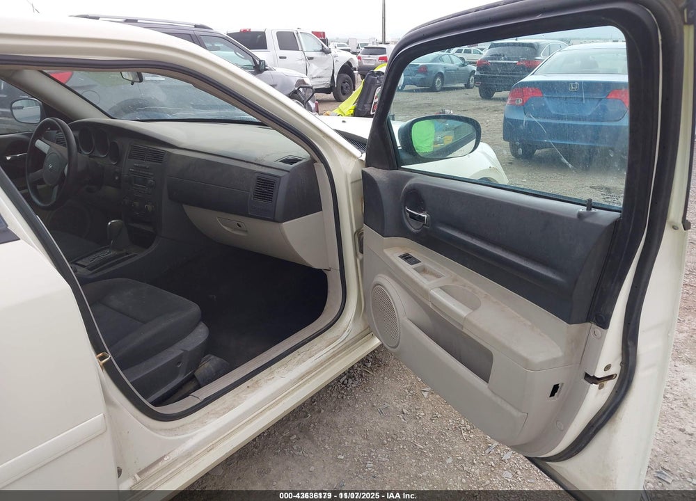 2005 DODGE MAGNUM SE VIN: 2D4FV48T55H610421