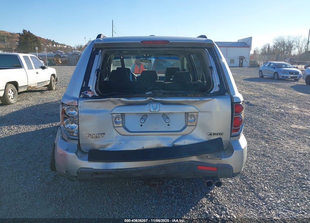 2008 HONDA PILOT SE VIN: 5FNYF18348B039760