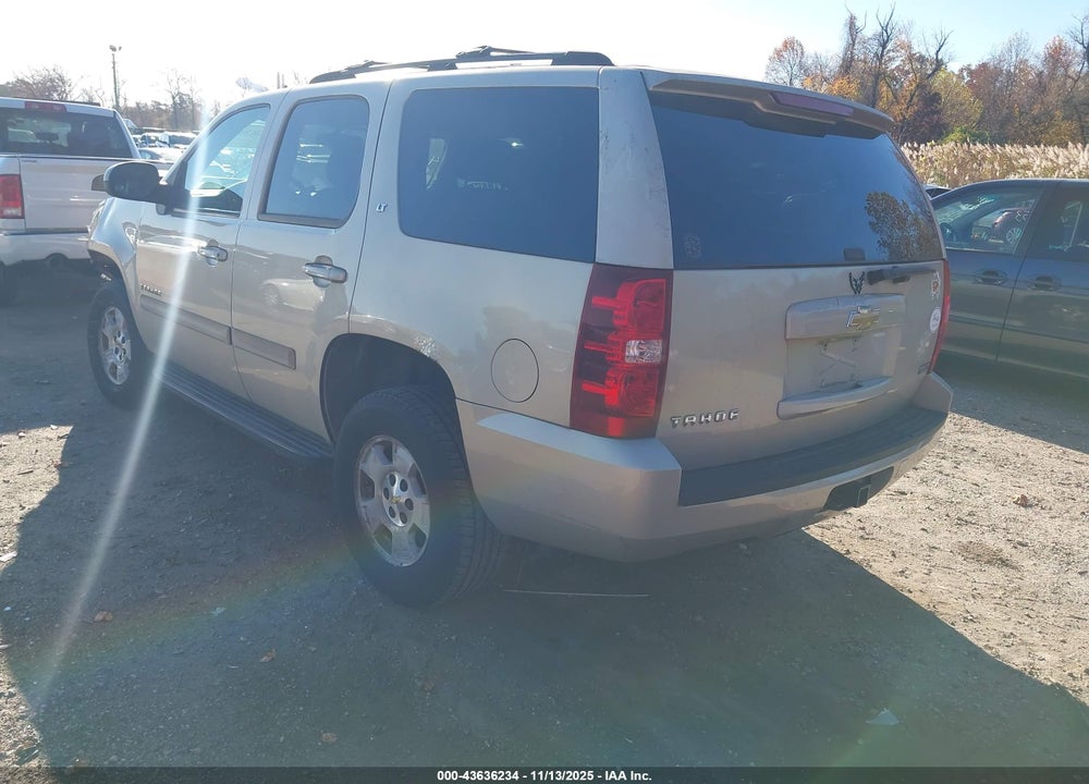 2007 CHEVROLET TAHOE LT VIN: 1GNFK13007R126474