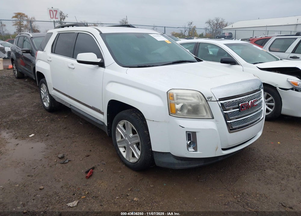 2011 GMC TERRAIN SLT-1 VIN: 2CTALUEC0B6453667