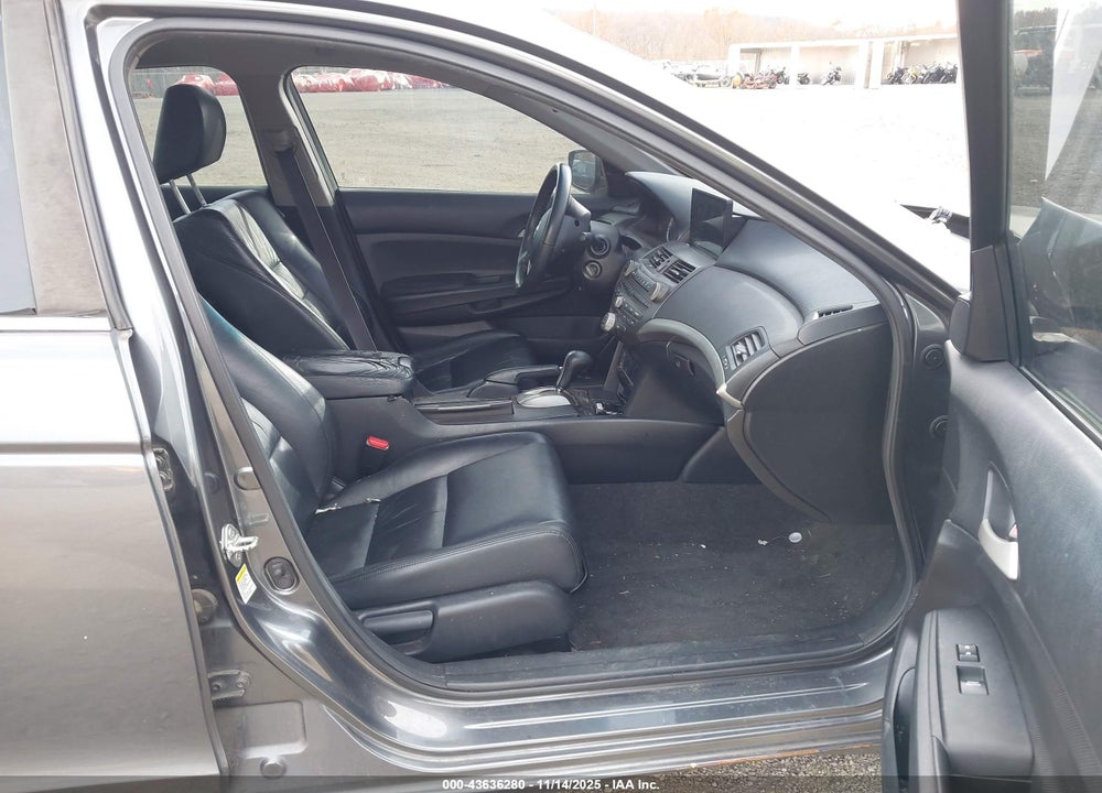 2012 HONDA ACCORD 2.4 SE VIN: 1HGCP2F60CA204751