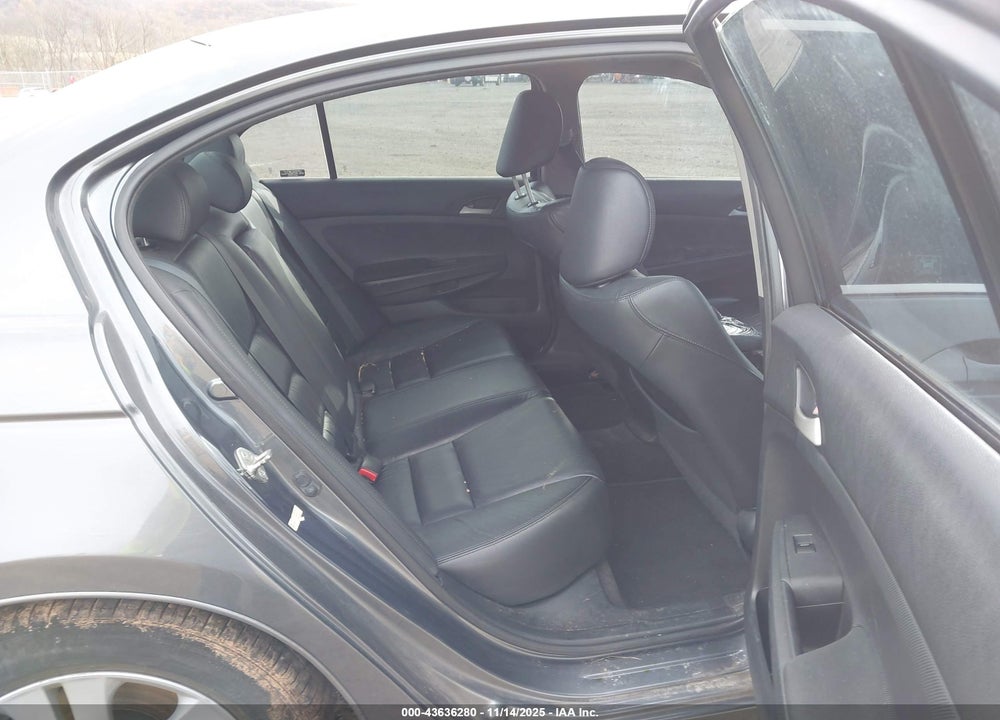 2012 HONDA ACCORD 2.4 SE VIN: 1HGCP2F60CA204751