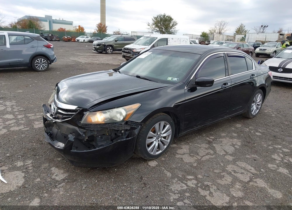 2012 HONDA ACCORD 2.4 EX-L VIN: 1HGCP2F82CA035124