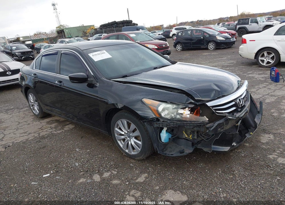 2012 HONDA ACCORD 2.4 EX-L VIN: 1HGCP2F82CA035124