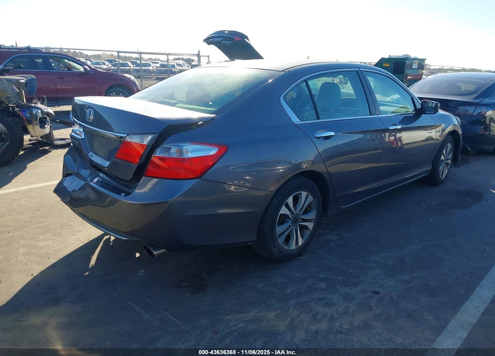 2014 HONDA ACCORD VIN: 1HGCR2F32EA194355