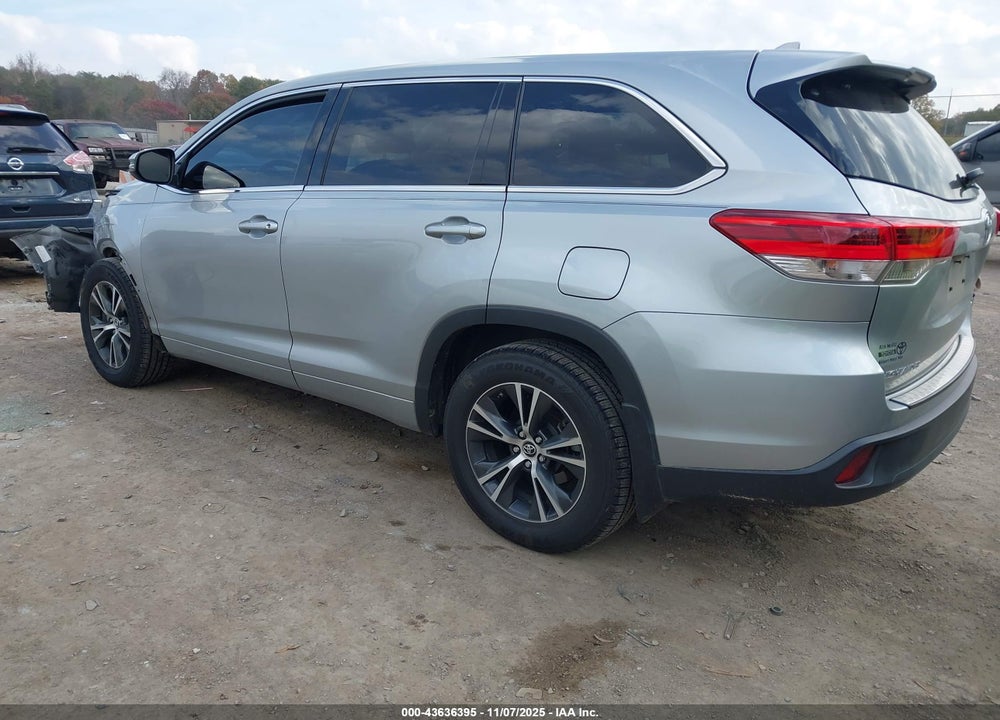 2017 TOYOTA HIGHLANDER VIN: 5TDBZRFH2HS441055