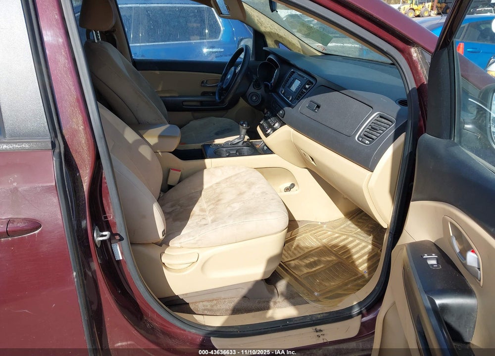 2016 KIA SEDONA LX VIN: KNDMB5C19G6083285