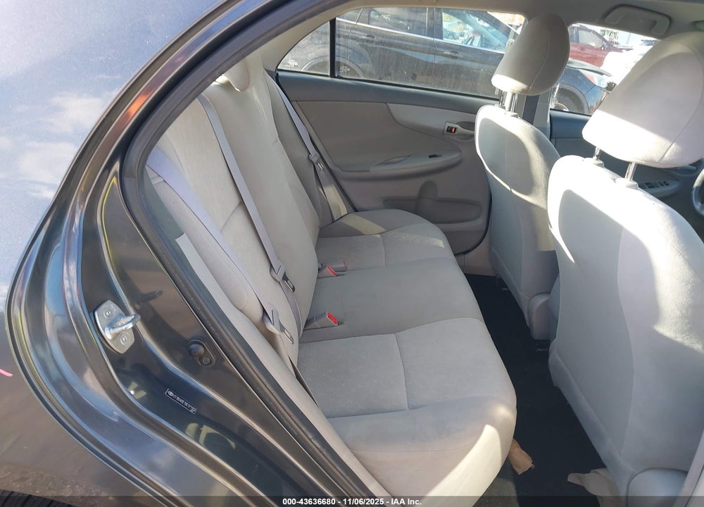 2009 TOYOTA COROLLA LE VIN: 2T1BU40E19C171102