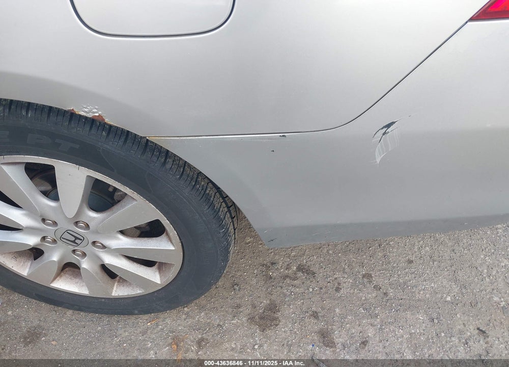 2007 HONDA ACCORD 3.0 SE VIN: 1HGCM66497A018825