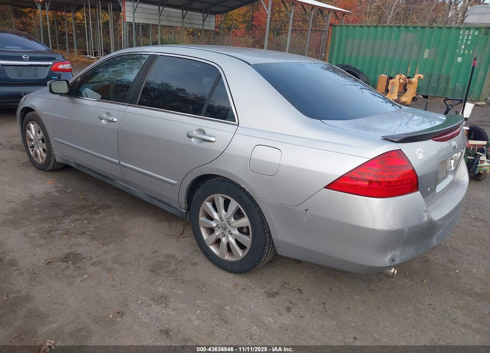 2007 HONDA ACCORD 3.0 SE VIN: 1HGCM66497A018825